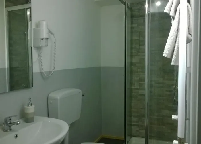 بيت ضيافة Smart Verona Nord